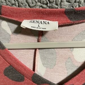 Womens Zenana Red, cream, and Black leopard print Blouse. Size large.